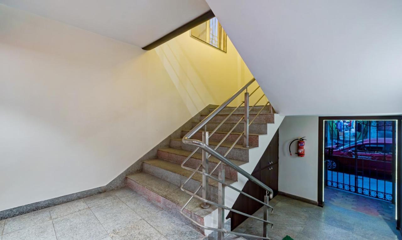Itsy Hotels Neeranand Plaza Kalkutta Exterior foto